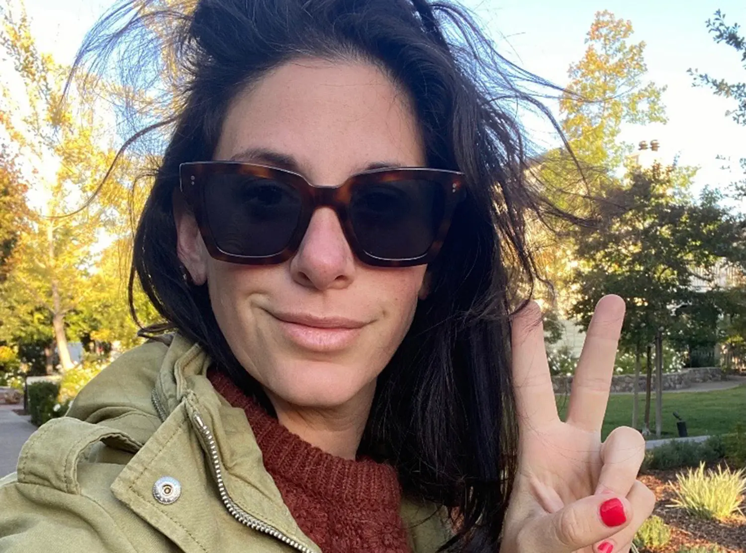 MacArthur Place My favorite way to kickstart my days was by taking a stroll to the restaurant for some breakfast, layered up in my favorite jacket. The hash browns are my absolute favorite!