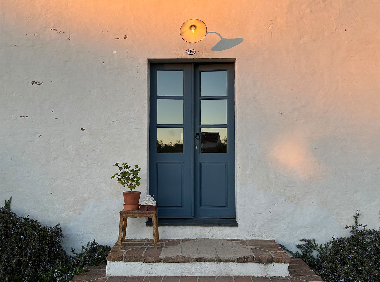 São Lourenço do Barrocal The Susanne Kaufmann spa is in the part of the building that was home to the village single men: with bedrooms turned into treatment rooms (a strange, nice thought to muse on, as you are massaged!) The is also sauna and a fitness room