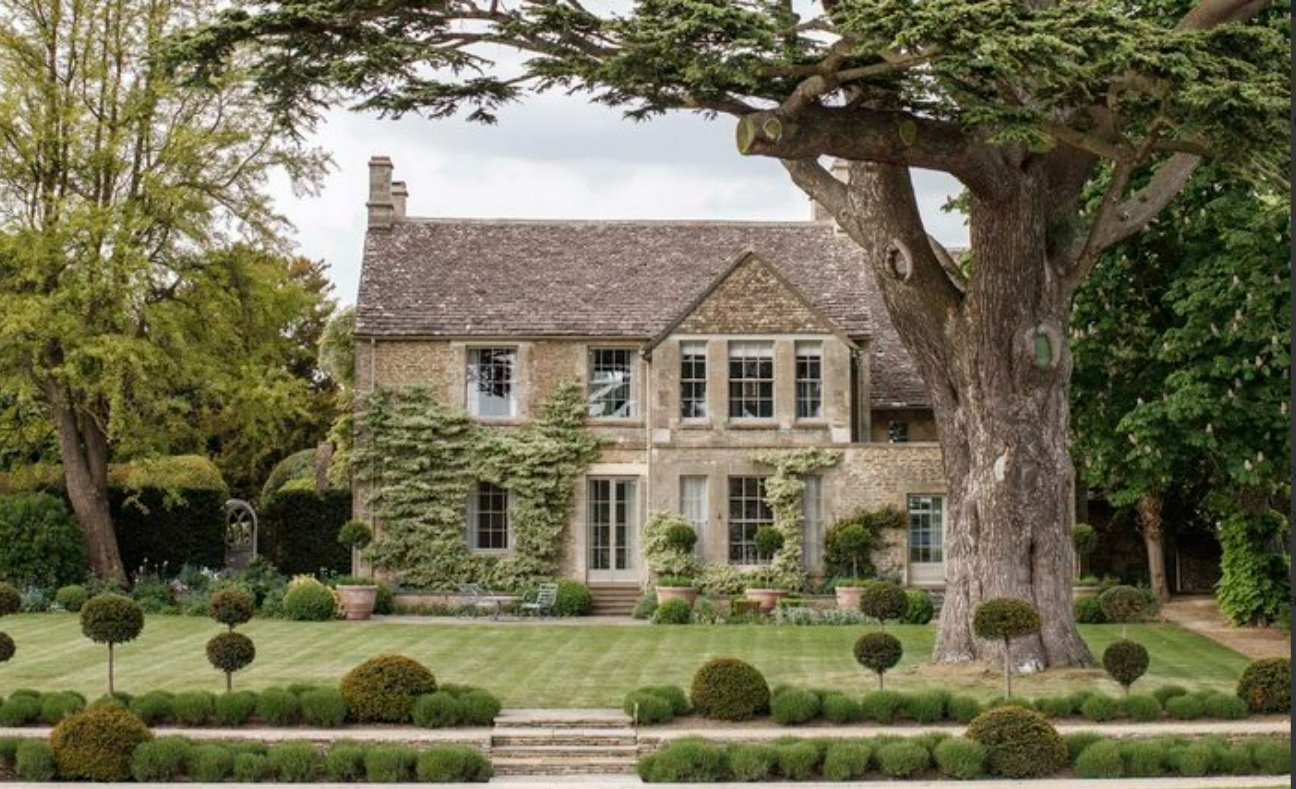 Thyme, a 31-bedroom house in Gloucestershire with its own restaurant, bar, pub, cookery school, boutiques and barns