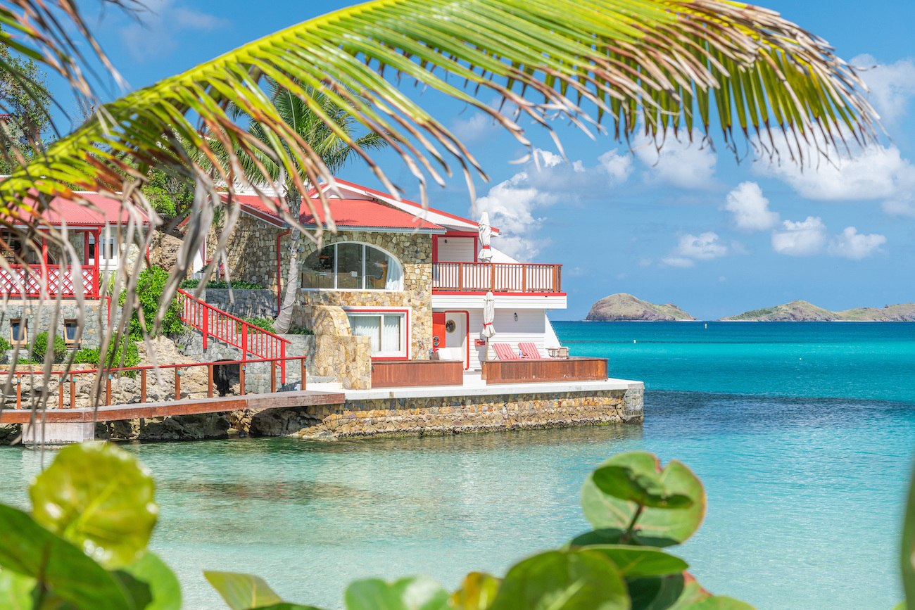 At Eden Rock - St Barths, pre-book a harmony massage or hydrafacial along with your hotel room. Image courtesy Jeanne Le Menn