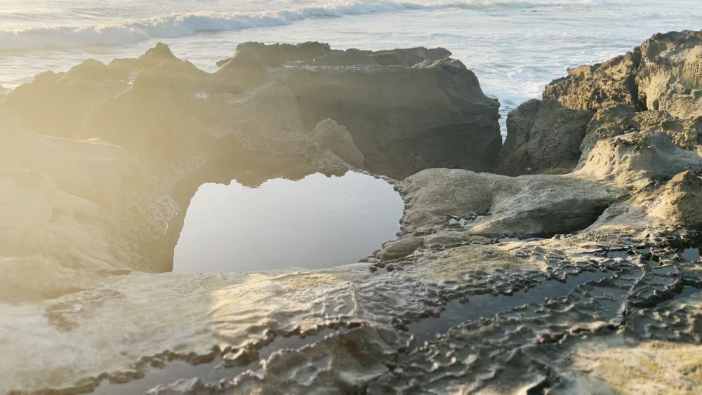 Zunya I found these beautiful rock formations on the bay the perfect place to meditate, contemplate and have alone time