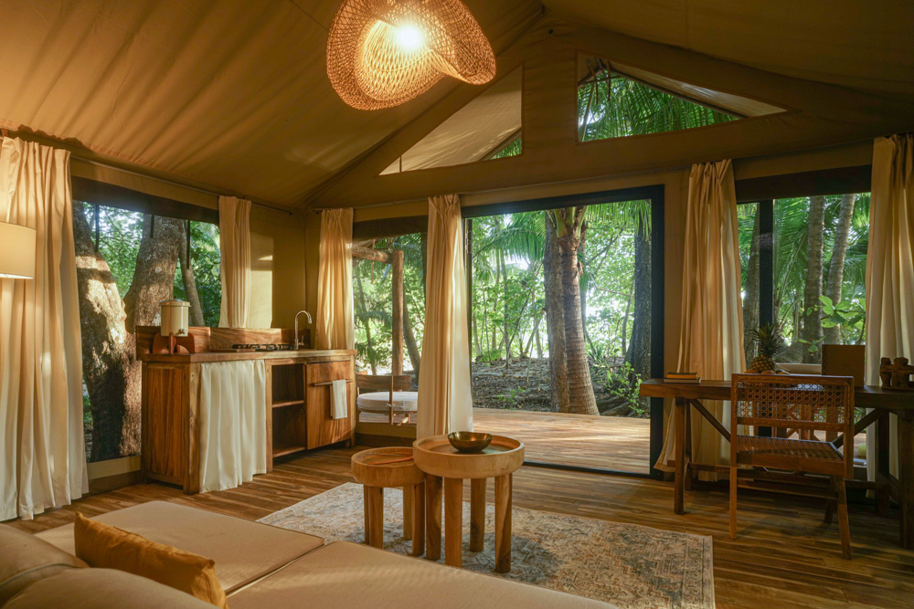 Zunya All safari tents come with a kitchenette including fridge and stove and a jungle or ocean facing terrace. Photo by Zero Studio 