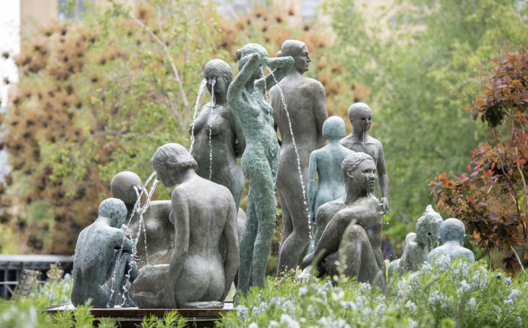 Nina Beier, Women & Children (2022) at The Highline. Photo by Timothy Schenck 