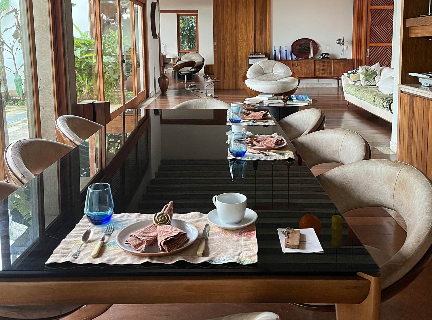 Chez Georges A Brazilian breakfast is served every morning. It's also a great way to socialize with other guests as the breakfast is served for all at the same table