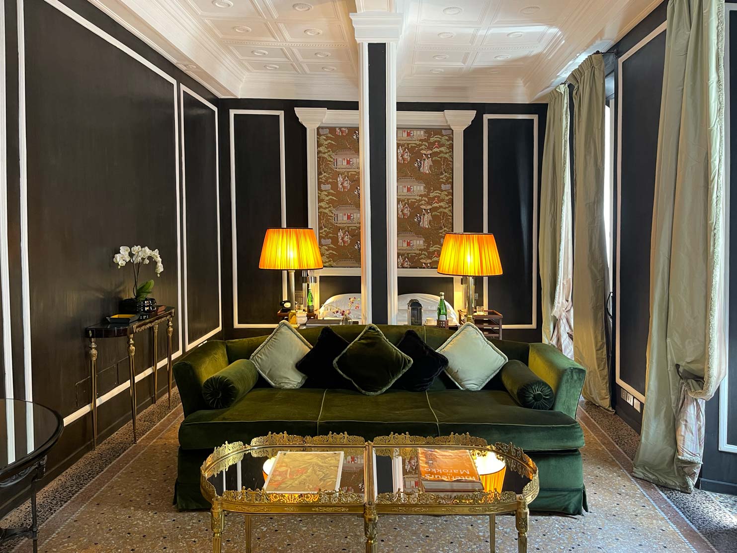 Casa Howard Firenze Residenza d’Epoca My lush love nest of a suite