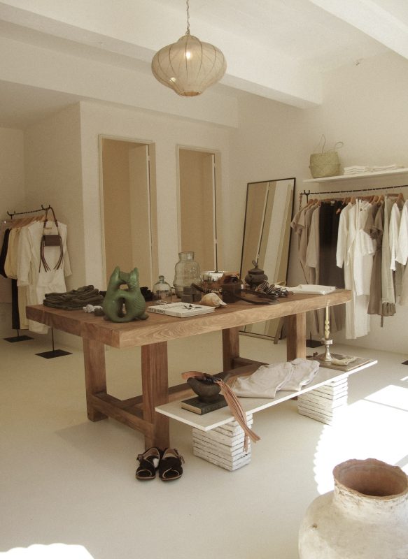 Zii Ropa, a local shop with responsibly-made fashion and design 