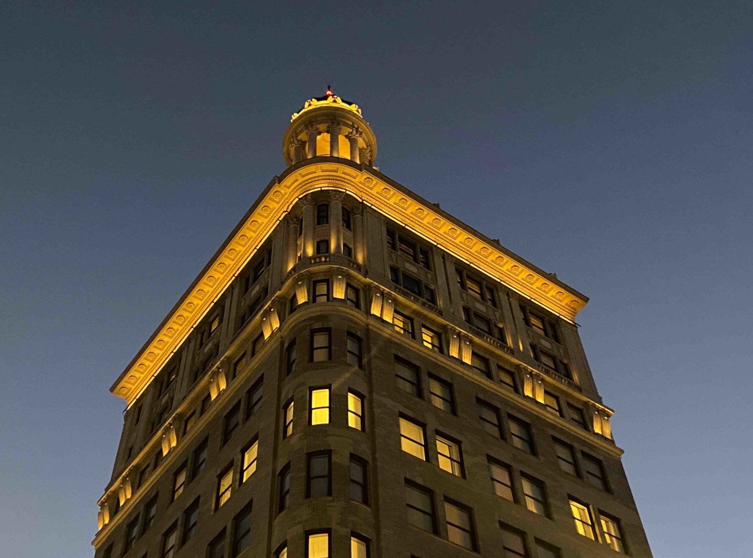 Nine Orchard Housed in an iconic Lower East Side landmark, Nine Orchard has meticulously restored and reimagined the century-old Jarmulowsky Bank