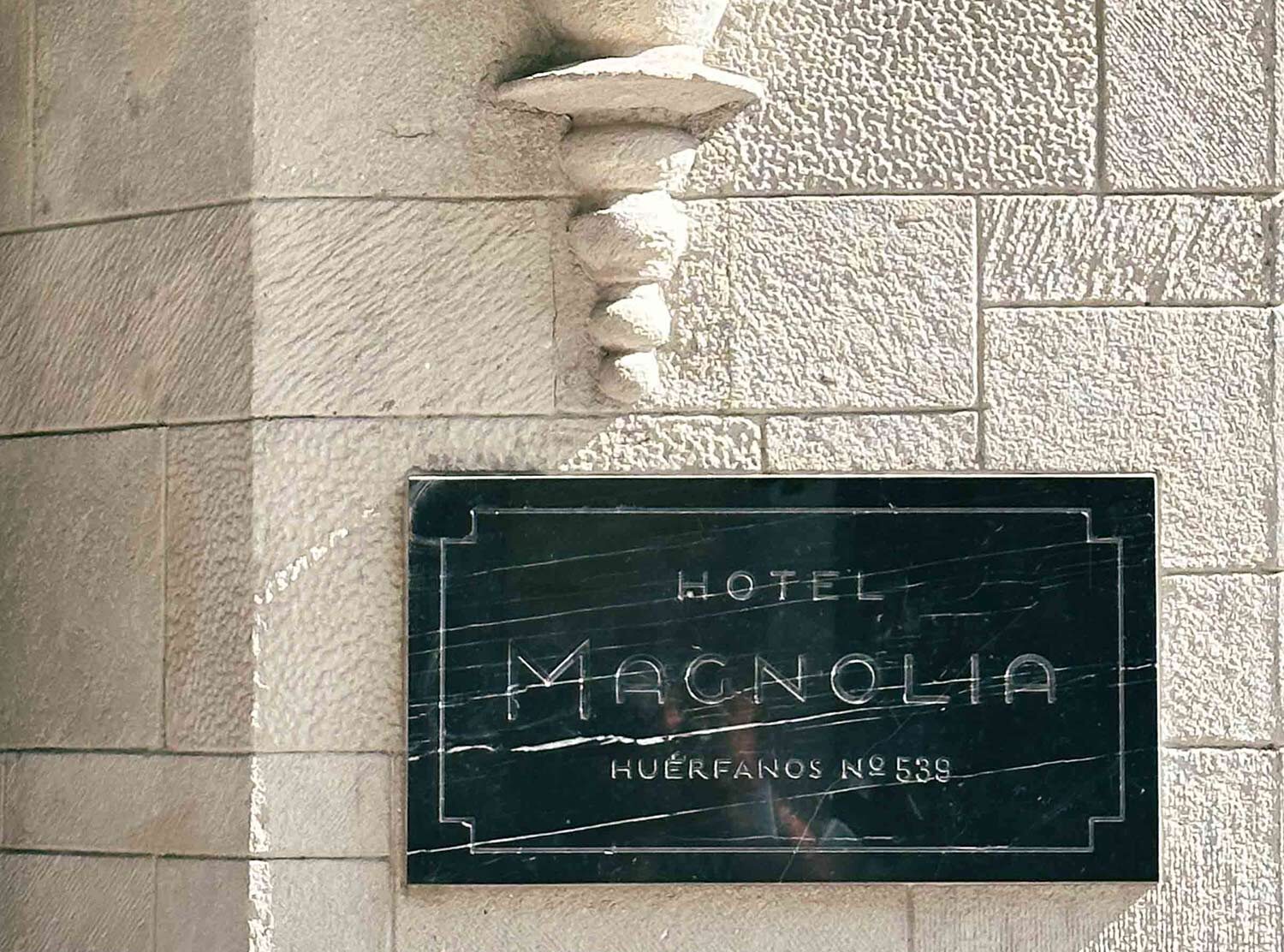 Hotel Magnolia  Chilean architect Cazuz Zegers restored an emblematic building in the historic centre of Santiago 