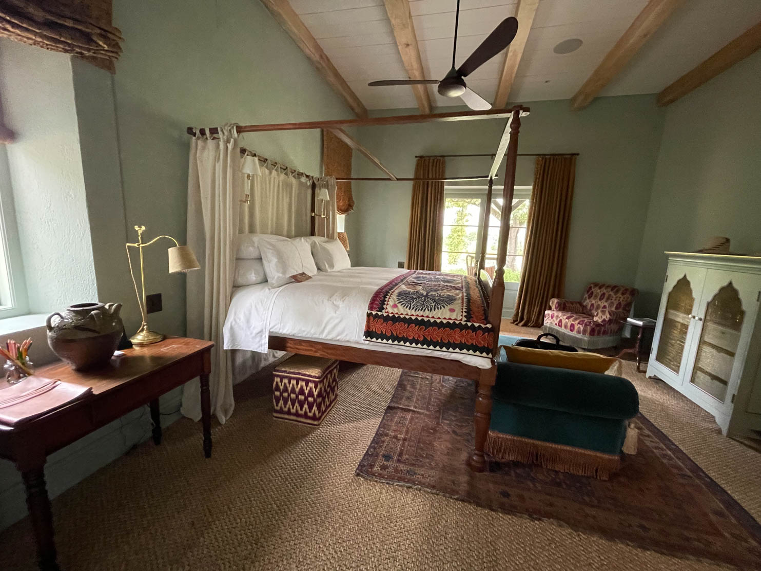 Sterrekopje Farm Love the Kenyan high beds, which are the centerpiece of each bedroom. The beds are above average high and are accessed by the cube step on both sides of the bed. Our suite is filled with modern amenities and luxuries, but at the same time, looking vintage and bygone