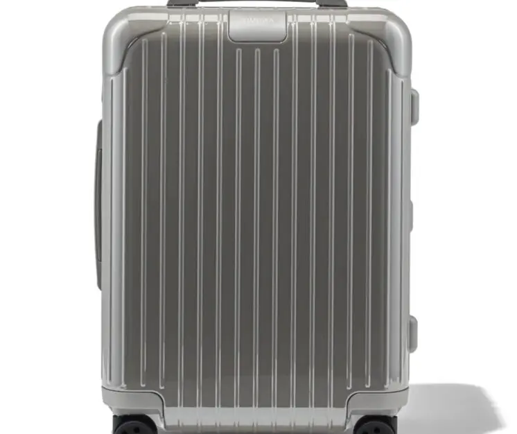 RIMOWA Essential Cabin lightweight