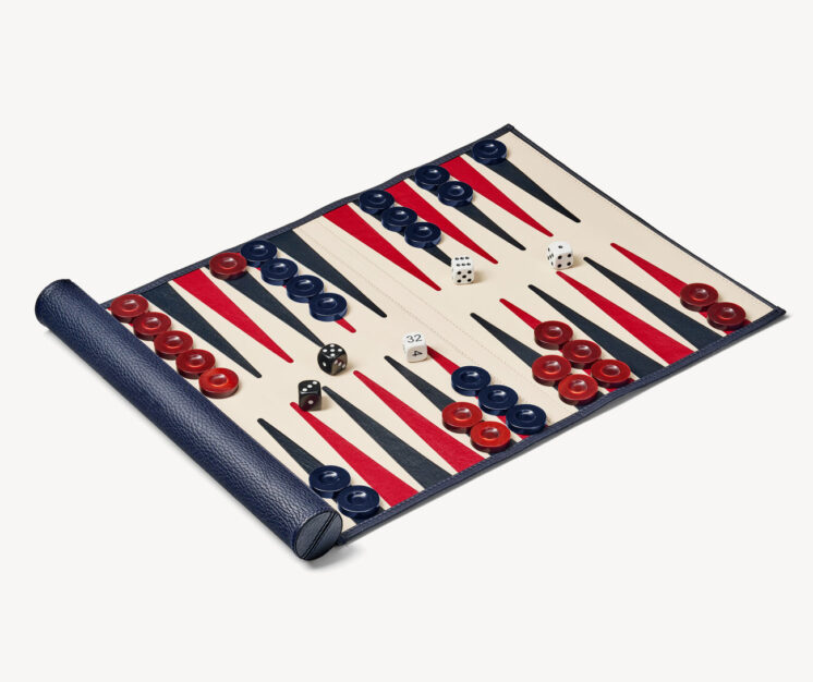 A travel Backgammon set