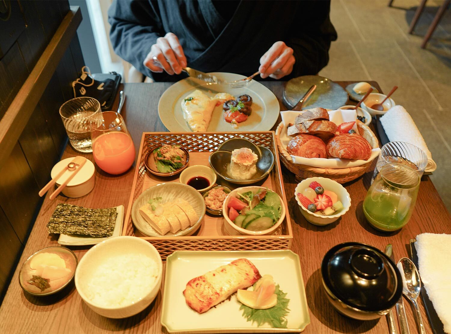 The Shinmonzen  Breakfast was a mouthwatering array of traditional and umami flavors. Each dish is prepared with the freshest  ingredients and plated with precision