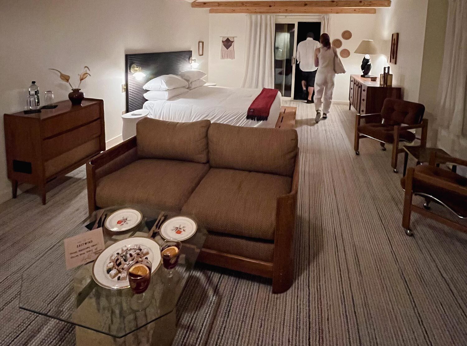Eastwind Hotel Lake Placid Late-night check-in came with a quick tour, a birthday card, blueberry pie, and two cocktails