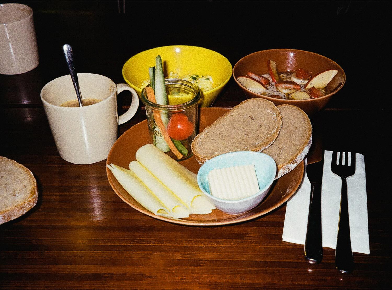 Hotel Brillantengrund We ordered the same thing every day — eggs, oatmeal, toast, veggies, and juice x2, please!