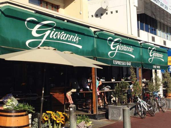 Giovanni's Deliworld