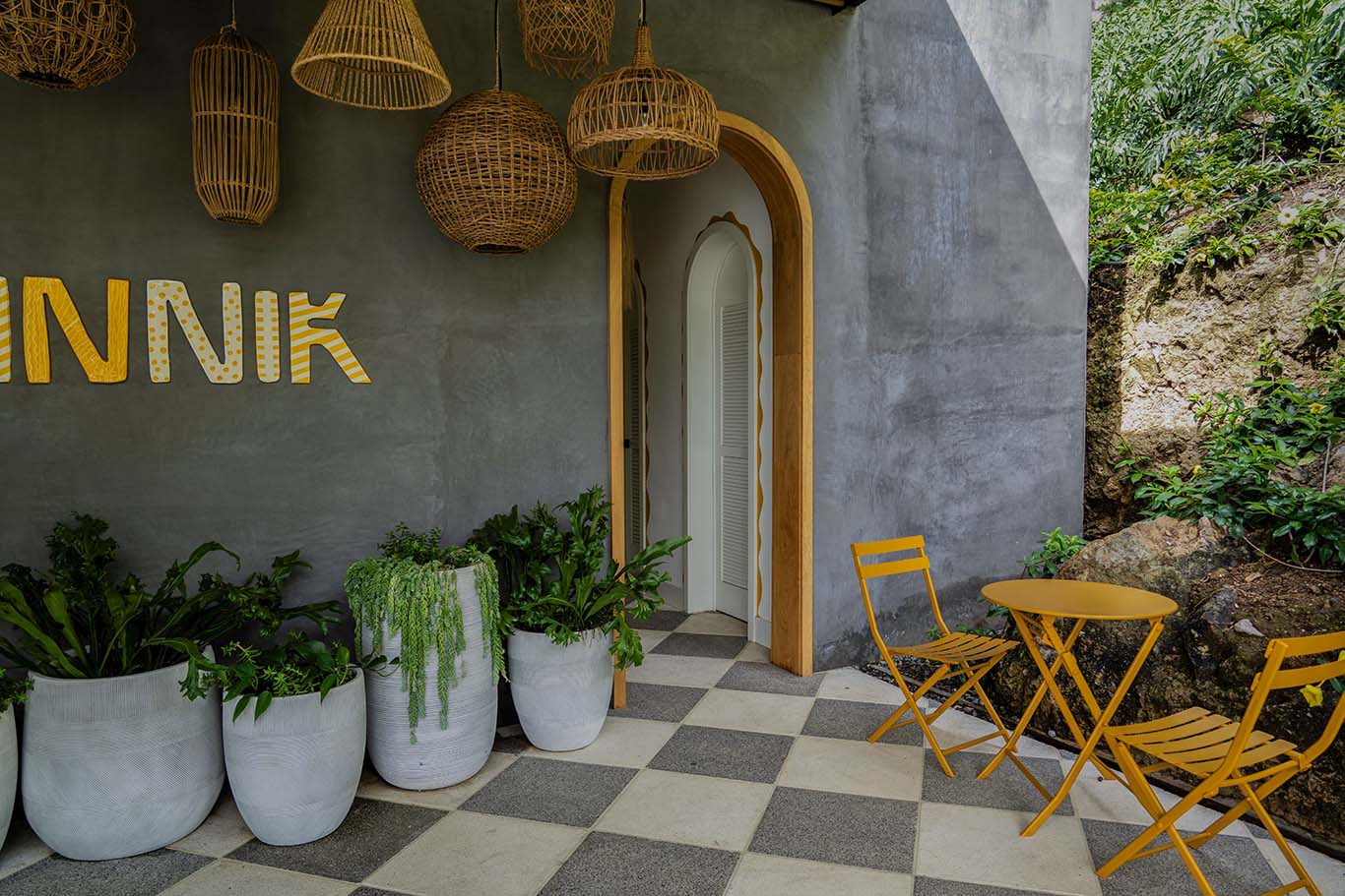 Casa Palopó Arriving to Kinnik and loving the charming details