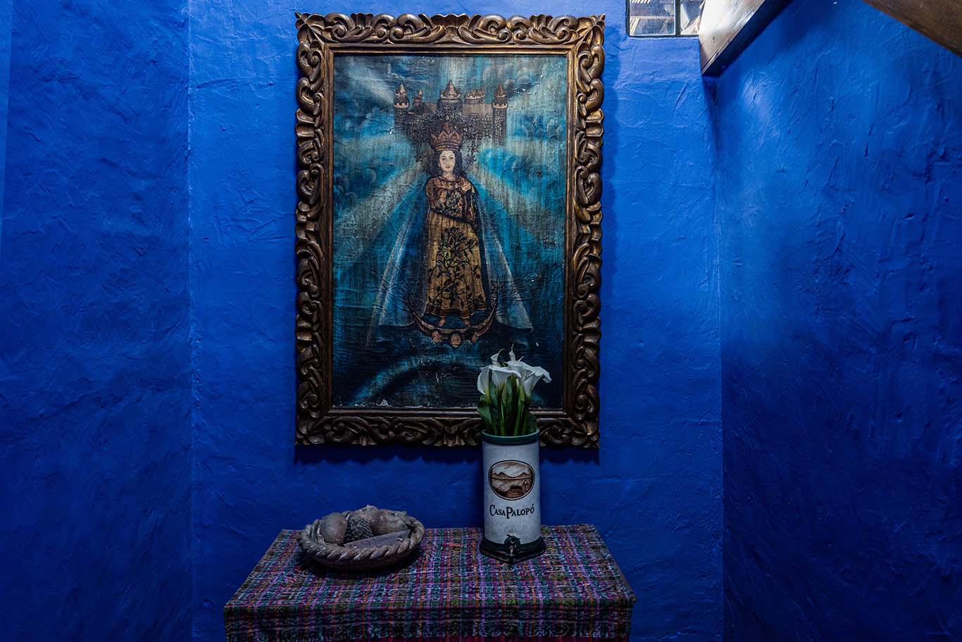 Casa Palopó Casa Palopó is adorned with beautiful religious art that reflects Guatemala’s rich cultural and spiritual heritage