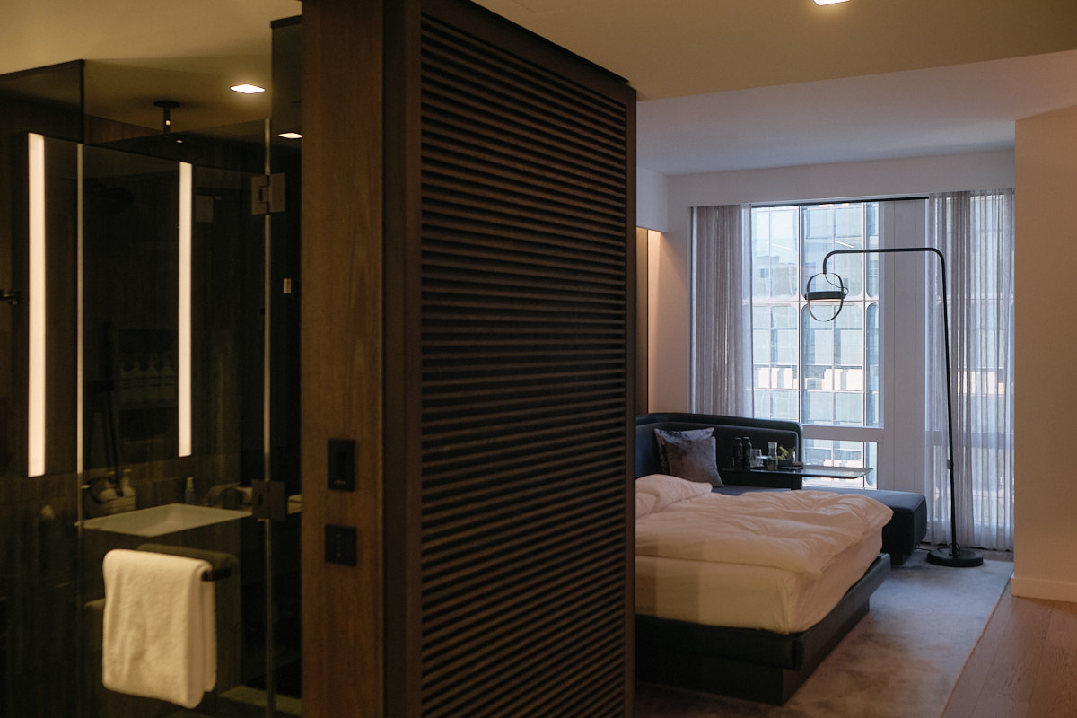 EQUINOX HOTEL NEW YORK My standard room was comfortable and perfectly spacious for my stay