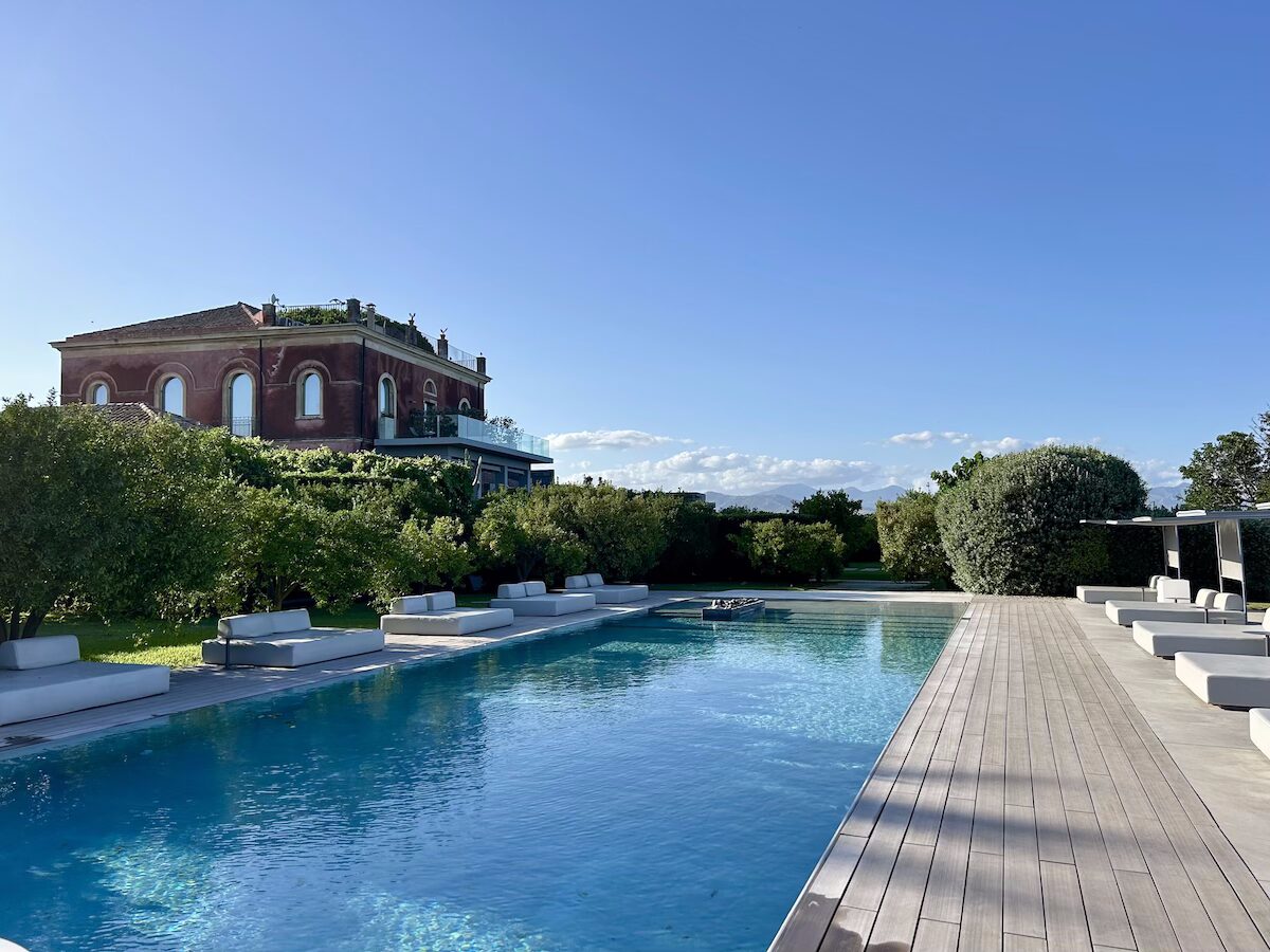Zash Country Boutique Hotel & Spa Mountain views for days 