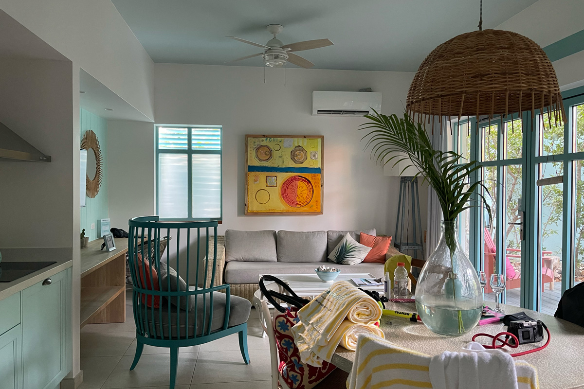 Boardwalk Boutique Hotel Aruba The casita kitchen and living area