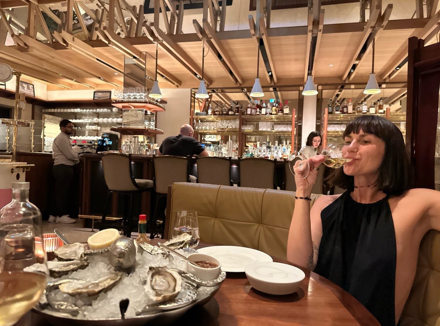 1 Hotel Mayfair How to train your Dragon: oysters, champagne and great service 