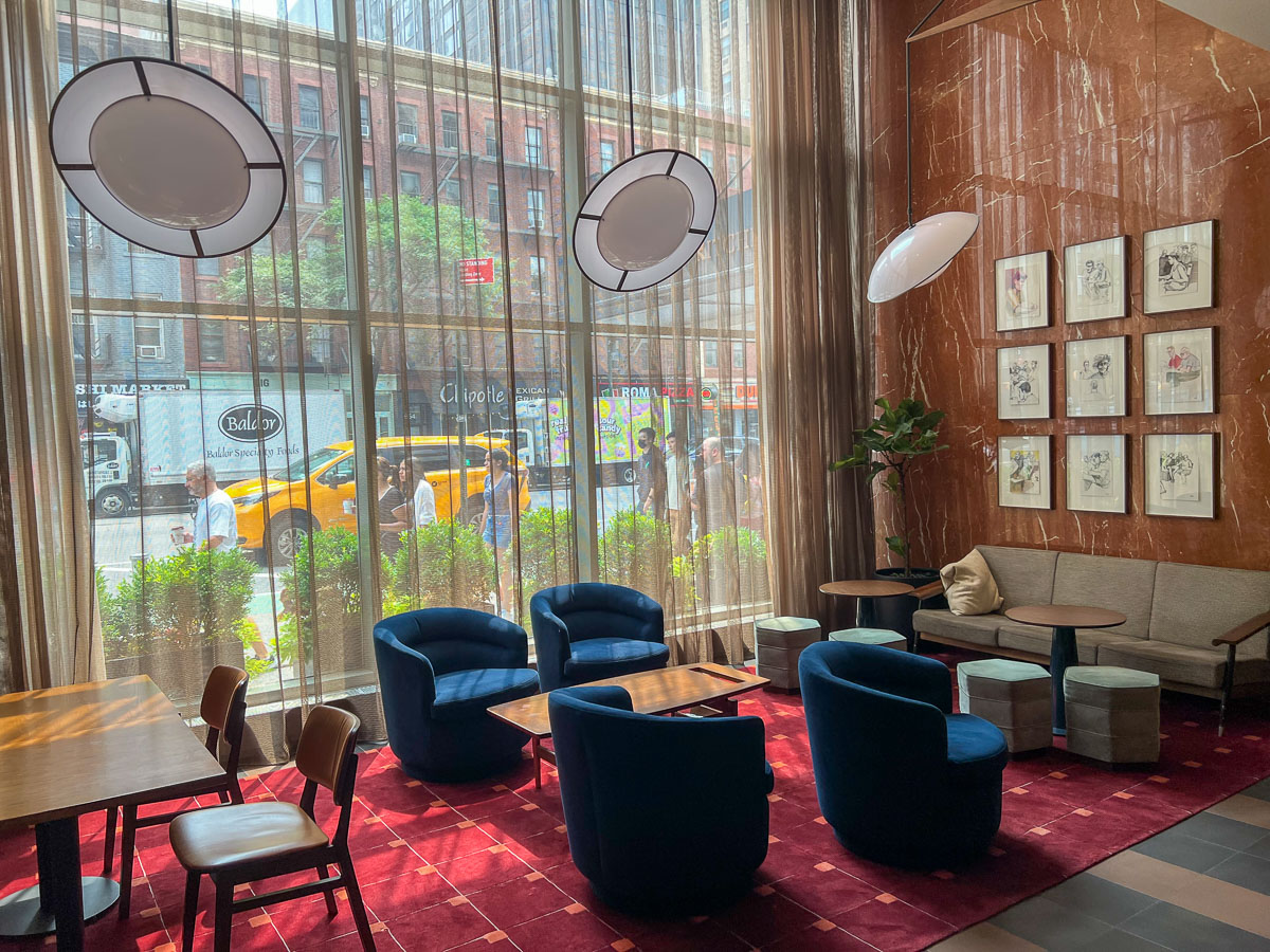 Romer Hell’s Kitchen There are so many opportunities to sink into a plush chair and escape the eternal buzz of 8th Avenue just outside the lobby door.