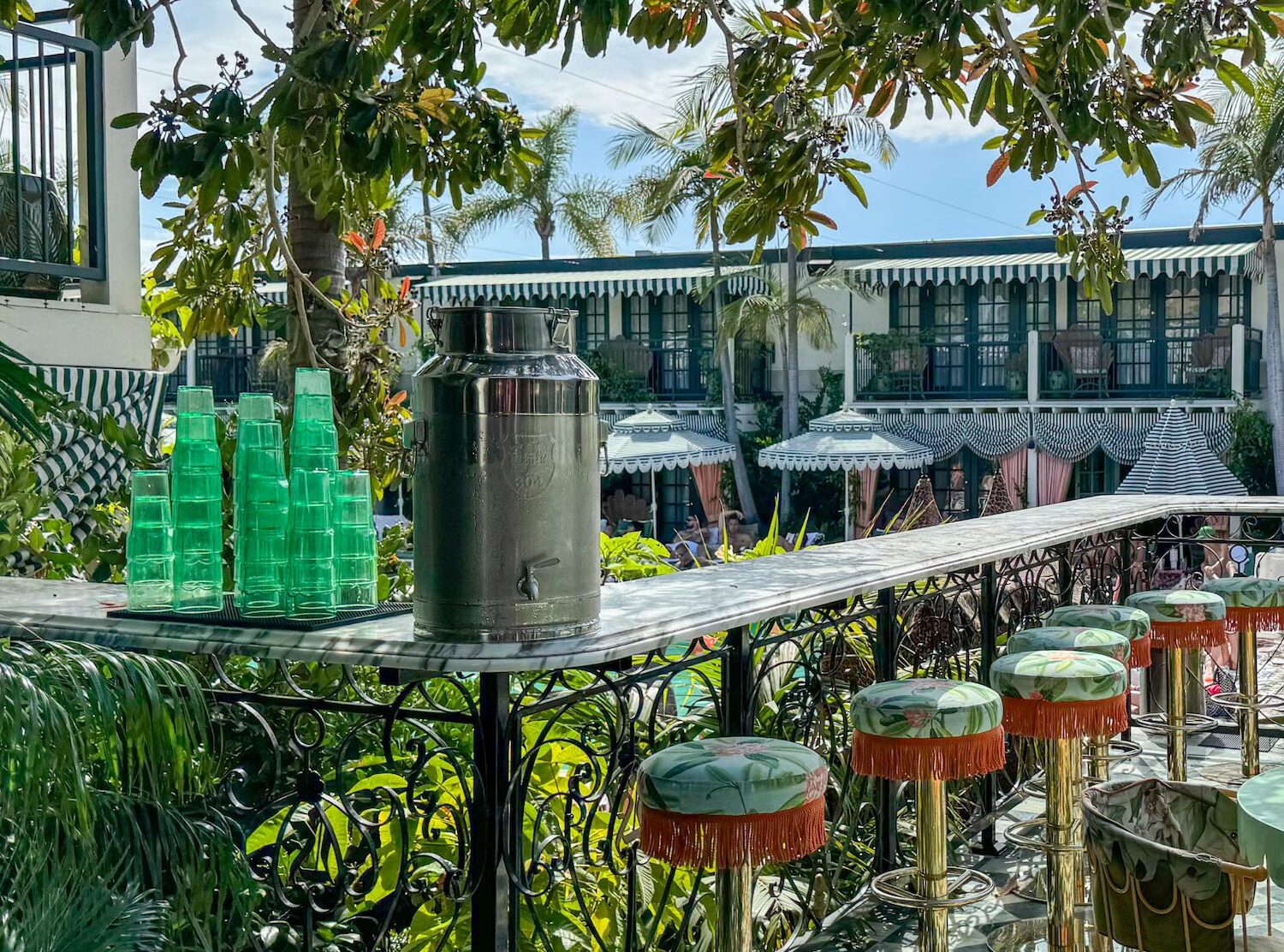 Lafayette Hotel San Diego Soaking up the sun at the pool bar and outdoor dining terrace
