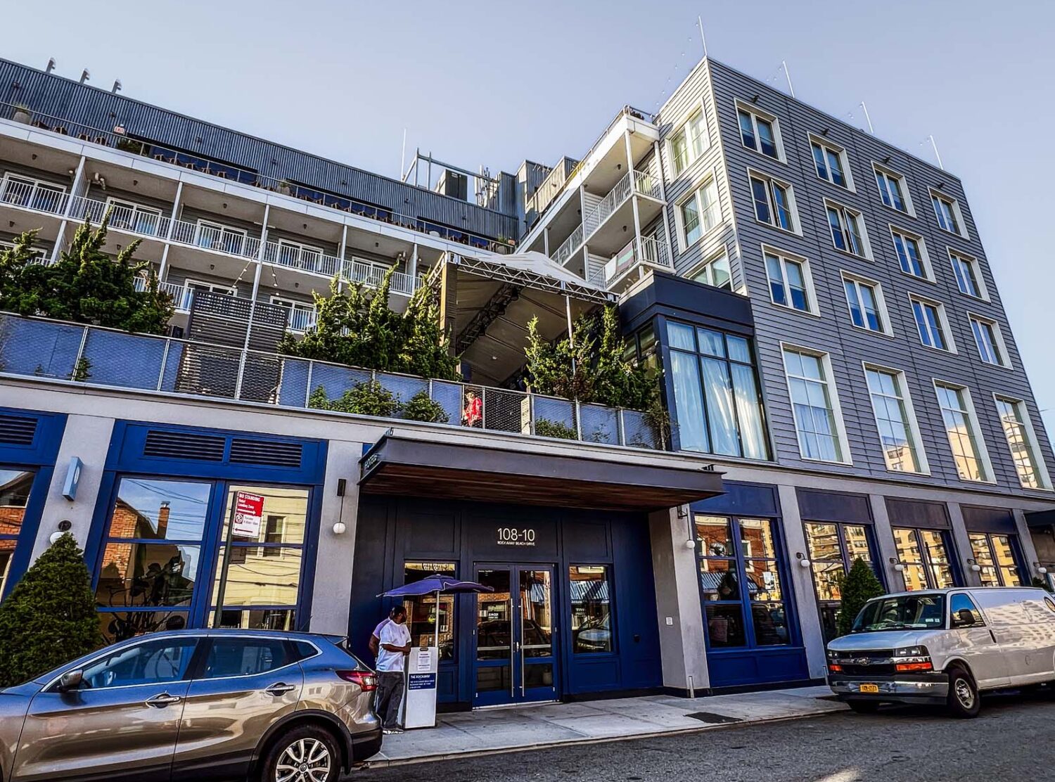 The Rockaway Hotel thew view from outside