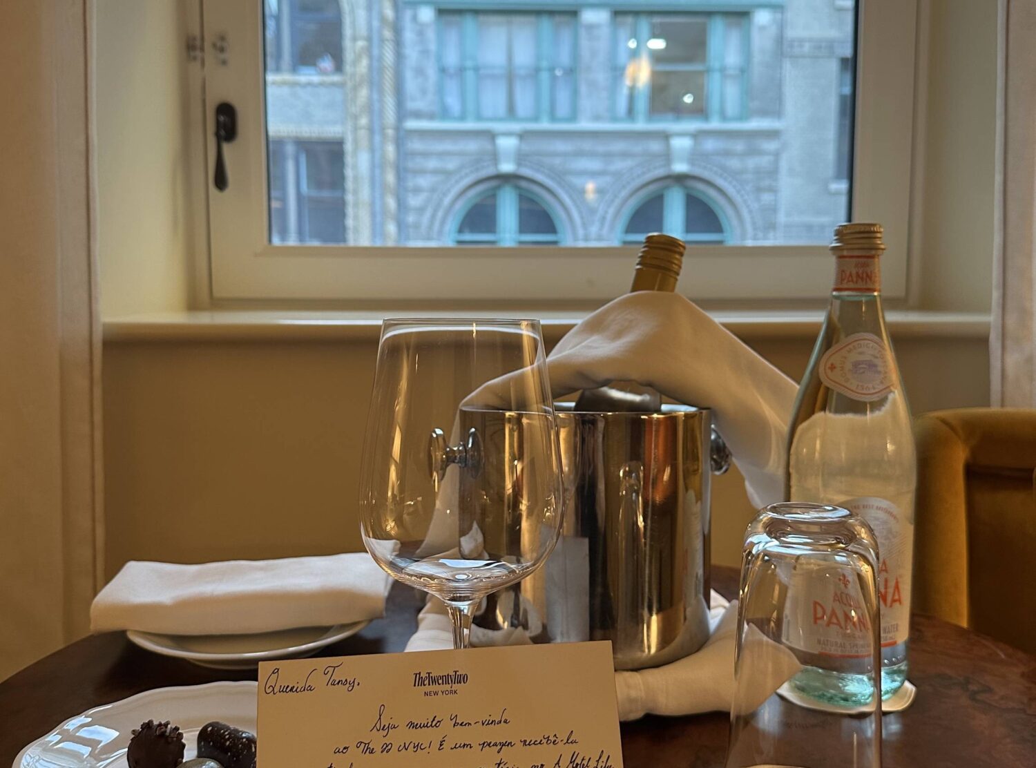 The Twenty Two New York Nothing beats a handwritten thank you note. Here made extra special in Portuguese