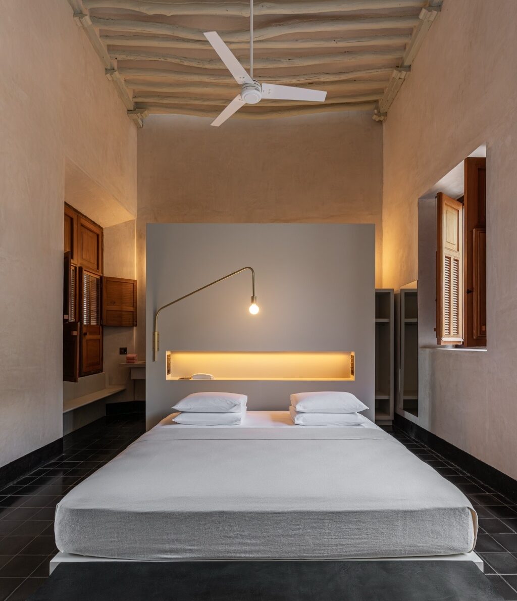 The interiors were designed by Zeller & Moye, architects based between Berlin and Mexico City.