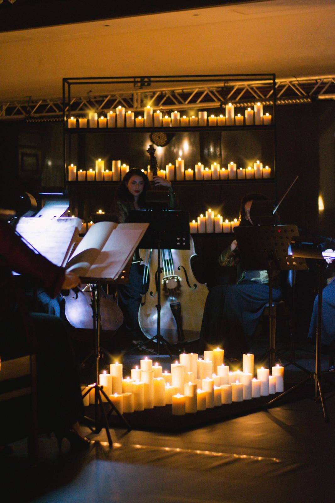 A candle-lit concert produced by BYNOMADS.
