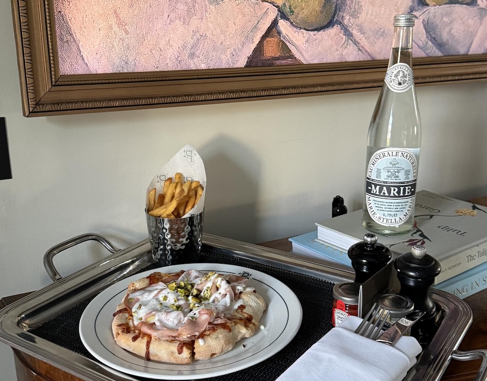 Pulitzer Amsterdam Room service