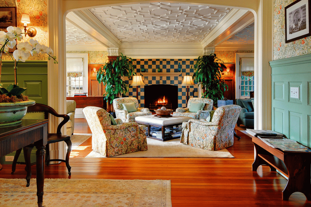 Baker House 1650 The whimsical living room