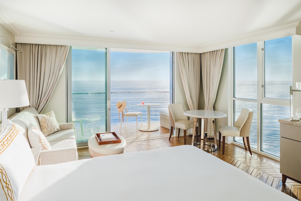Surf__Sand_Premium_Oceanfront_Corner_King_Studio_May_2025_2