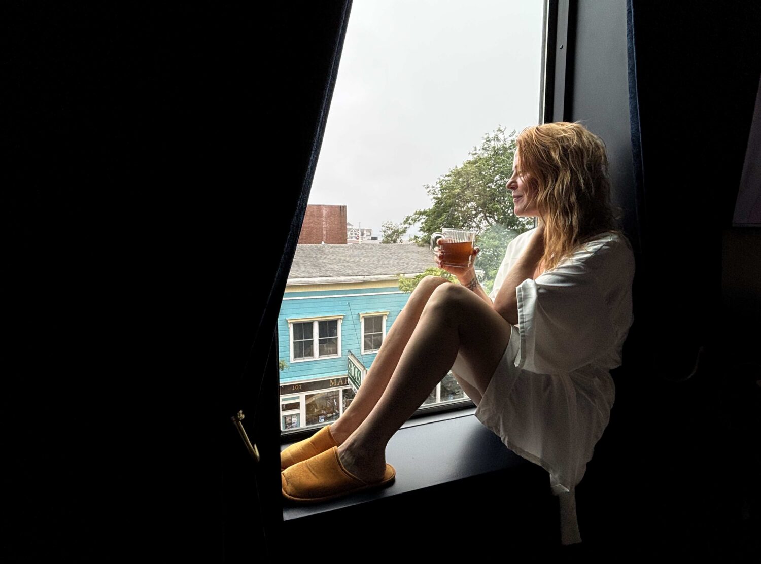 The Highliner Hotel Moody views of Main Street (slippers my own)