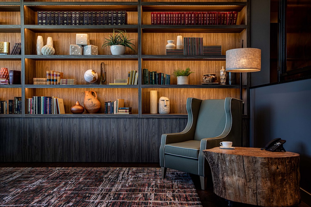 MAV-detail-lobby-003-LR