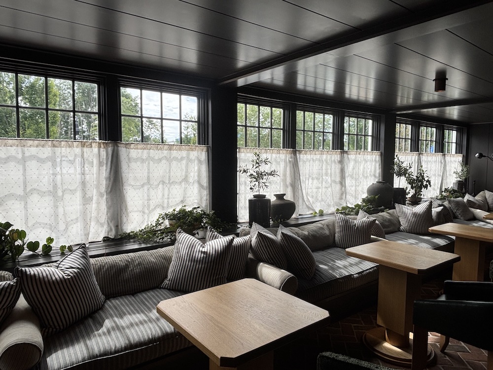 Canoe Place Grab a sofa or banquette in The Study for morning coffee, an evening nightcap, or anything in between 